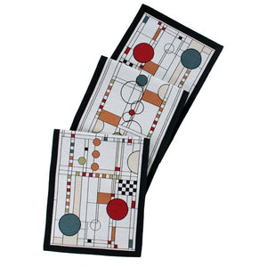 Circle Study Table Runner R&R